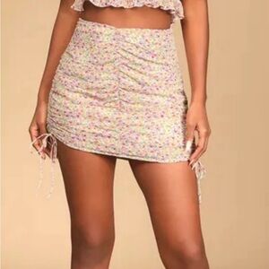 Lulus floral lined ruched cottage core mini skirt large